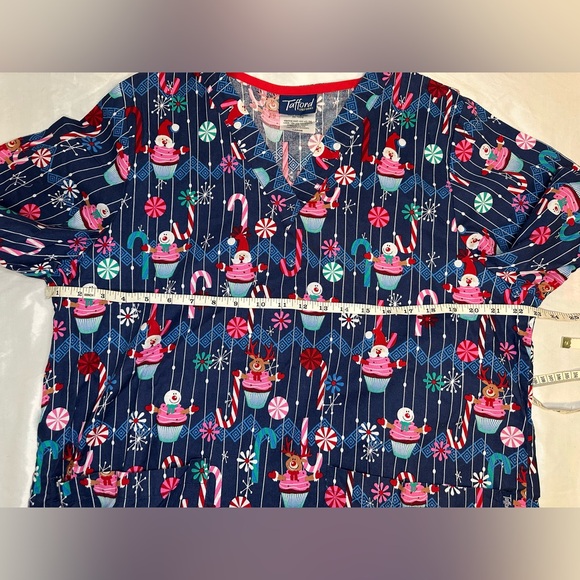 Tafford Scrub Top Christmas Santa Reindeers Snowman Cupcake Candy Cane Navy Lg - Picture 4 of 8